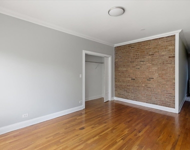 1940 E 73rd Street - Photo Thumbnail 1