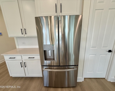 3435 Auvenshine Way - Photo Thumbnail 9