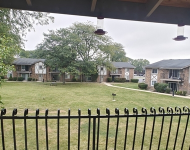 9s025 Lake Drive - Photo Thumbnail 10
