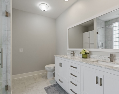 1222 N Wolcott Avenue - Photo Thumbnail 11