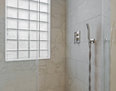 1222 N Wolcott Avenue - Photo Thumbnail 12
