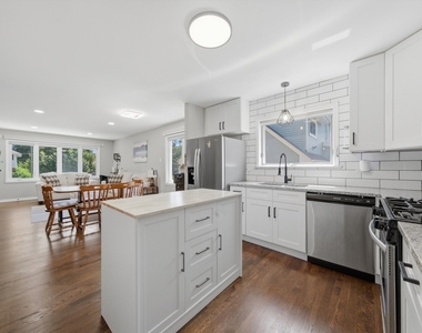 340 Dalton Avenue - Photo Thumbnail 7