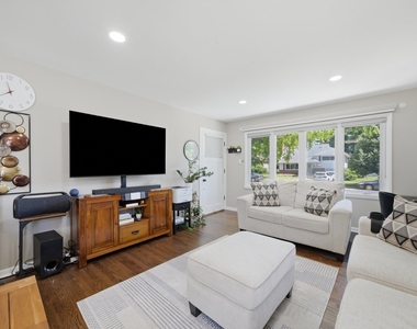 340 Dalton Avenue - Photo Thumbnail 4