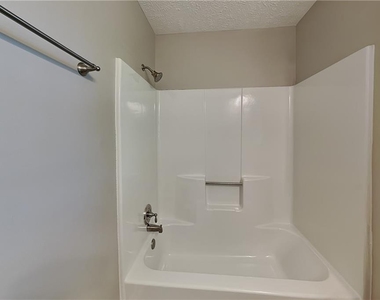 1469 Millstream Trail - Photo Thumbnail 18
