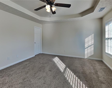 2950 Belshire Trail - Photo Thumbnail 7