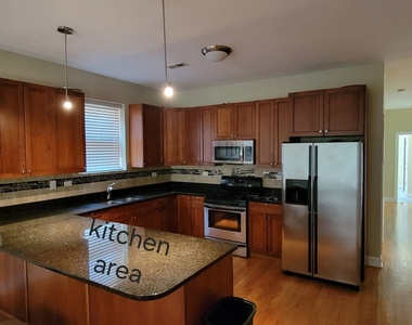 2651 E 74th Street - Photo Thumbnail 4