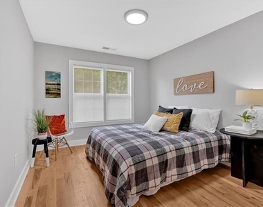 786 Neal Street Nw - Photo Thumbnail 14
