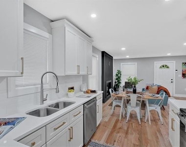 786 Neal Street Nw - Photo Thumbnail 6
