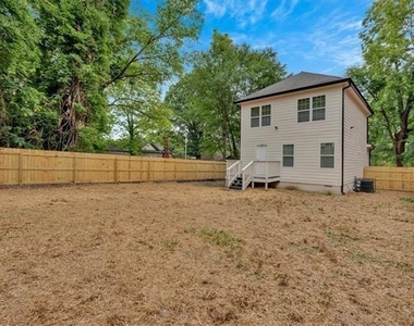 786 Neal Street Nw - Photo Thumbnail 22