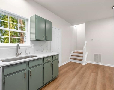 2351 Perry Boulevard Nw - Photo Thumbnail 9