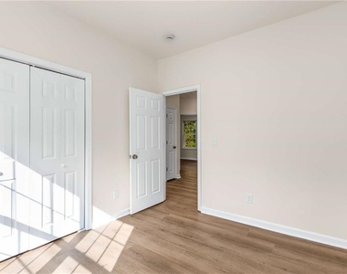 2351 Perry Boulevard Nw - Photo Thumbnail 11