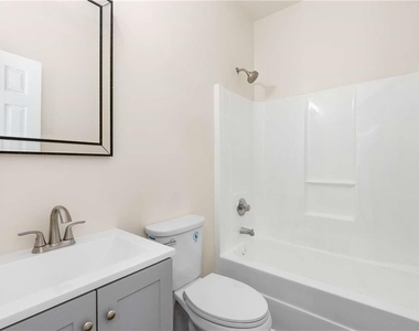 2351 Perry Boulevard Nw - Photo Thumbnail 12
