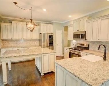 2640 Gentry Walk Court - Photo Thumbnail 13