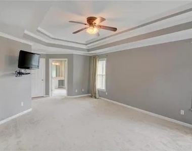 2640 Gentry Walk Court - Photo Thumbnail 12