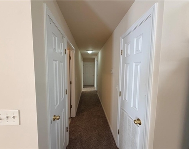 156 Red Bank Road - Photo Thumbnail 6