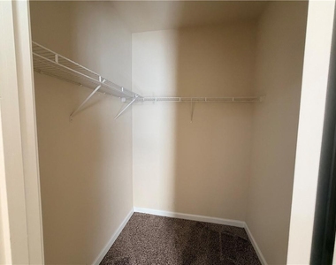 156 Red Bank Road - Photo Thumbnail 9