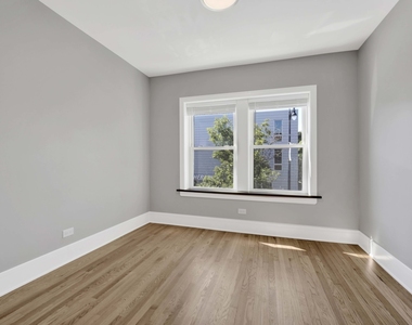 6403 N Wayne Avenue - Photo Thumbnail 11