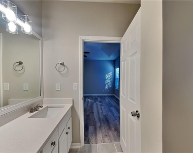 3605 Clubside Walk Nw - Photo Thumbnail 10