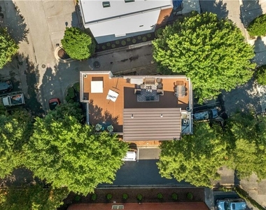 1300 Dekalb Avenue Ne - Photo Thumbnail 11