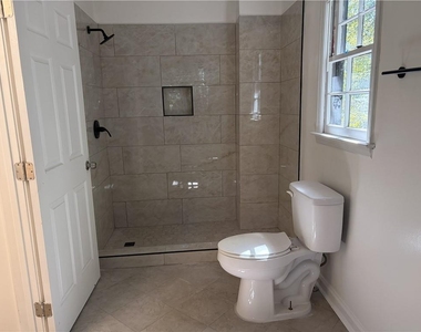 4499 Browning Court Ne - Photo Thumbnail 10