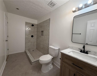 4499 Browning Court Ne - Photo Thumbnail 6