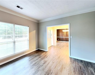 2635 Rainbow Creek Drive - Photo Thumbnail 19