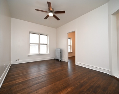 959 E 61st Street - Photo Thumbnail 7