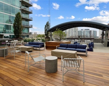 943 Peachtree Street Ne - Photo Thumbnail 21