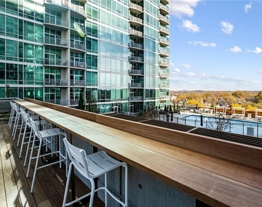 943 Peachtree Street Ne - Photo Thumbnail 20