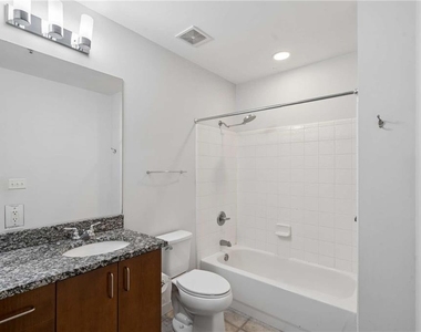 943 Peachtree Street Ne - Photo Thumbnail 14