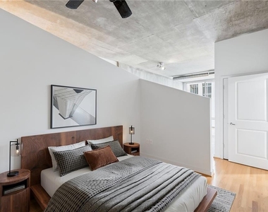 943 Peachtree Street Ne - Photo Thumbnail 12