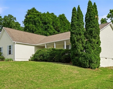 115 Knight Way - Photo Thumbnail 28