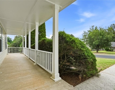 115 Knight Way - Photo Thumbnail 1