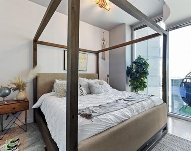 400 W Peachtree Street Nw - Photo Thumbnail 13