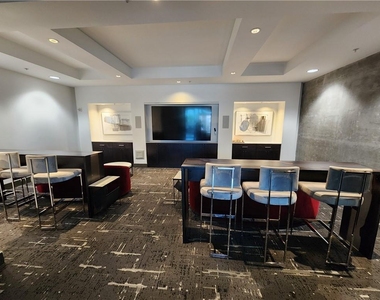400 W Peachtree Street Nw - Photo Thumbnail 32