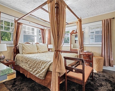 223 Cambridge Avenue - Photo Thumbnail 14
