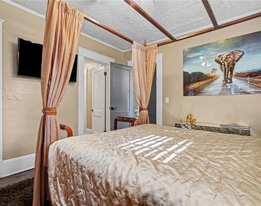 223 Cambridge Avenue - Photo Thumbnail 15