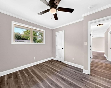 230 Morningview Drive - Photo Thumbnail 16