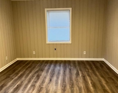 712 Northern Avenue - Photo Thumbnail 7