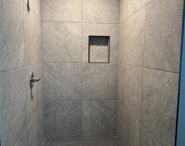 712 Northern Avenue - Photo Thumbnail 14