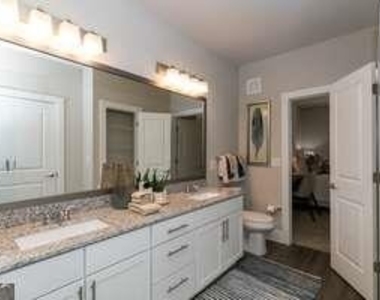 2375 Main Street - Photo Thumbnail 7
