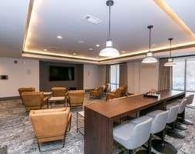 2375 Main Street - Photo Thumbnail 18