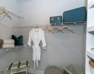 2375 Main Street - Photo Thumbnail 6