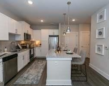 2375 Main Street - Photo Thumbnail 2