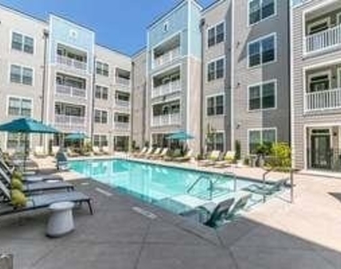 2375 Main Street - Photo Thumbnail 10