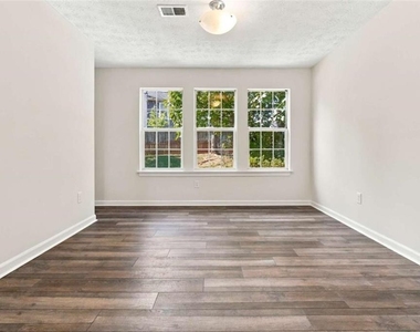 3547 Park Bluff Way - Photo Thumbnail 3