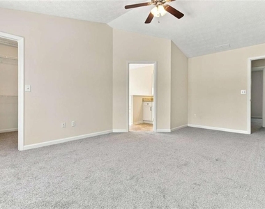 3547 Park Bluff Way - Photo Thumbnail 13