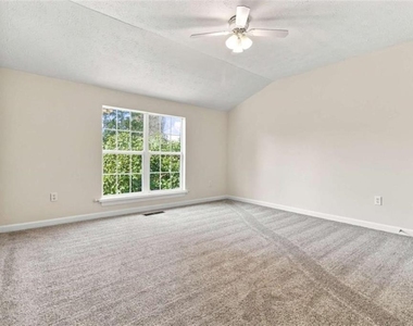 3547 Park Bluff Way - Photo Thumbnail 8