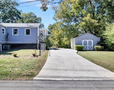 1279 Eubanks Avenue - Photo Thumbnail 2