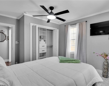 1279 Eubanks Avenue - Photo Thumbnail 12